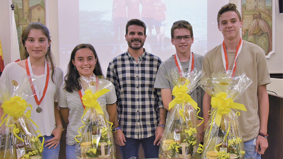 219-reiconeixement-institucional-d-ultimate-frisbee-per-la-medalla-al-campionat-d-europa-1571377735