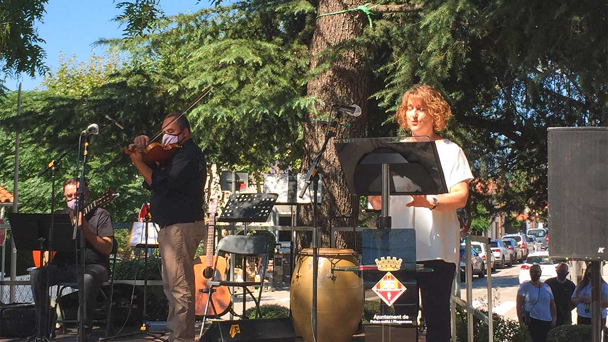 <i class='fas fa-caret-right fa-lg' ></i> Acte Institucional | Parlament de l'Escola de Música.