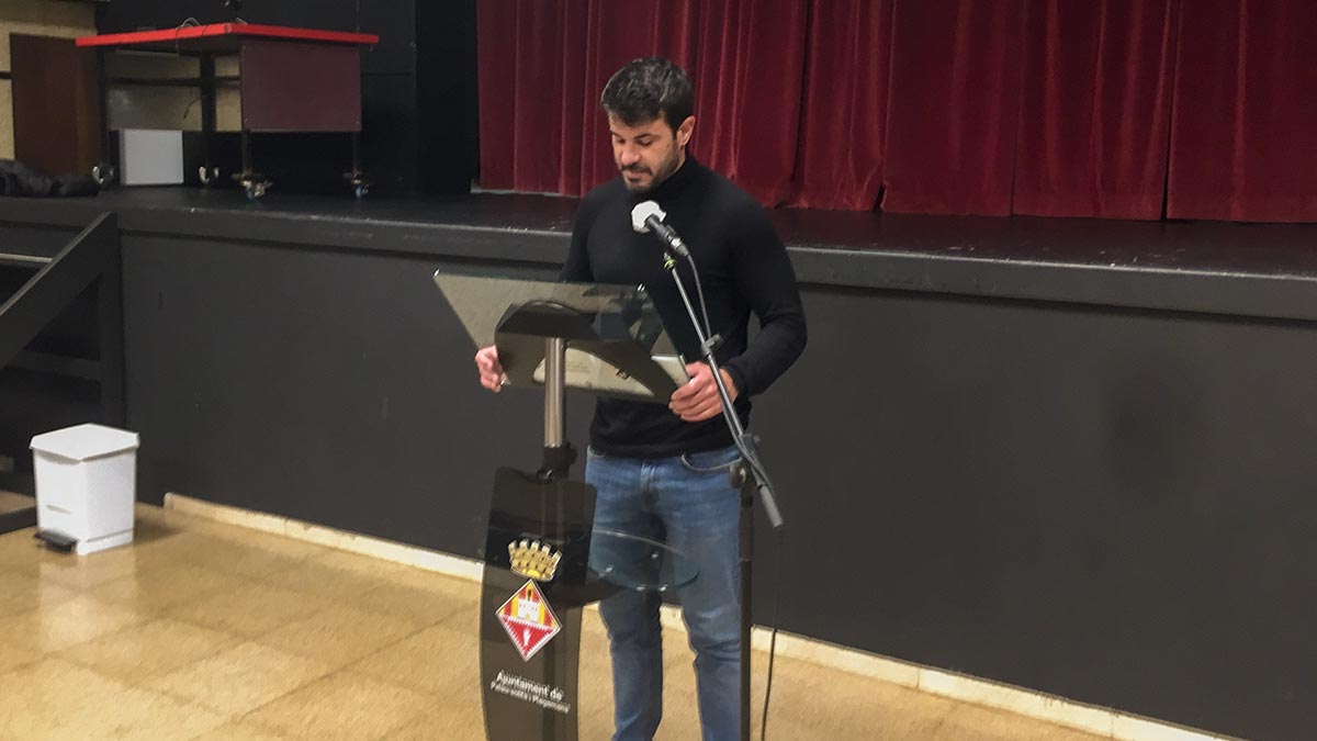 <i class='fas fa-caret-right fa-lg' ></i> <strong>8M:</strong> Parlaments Acte Institucional