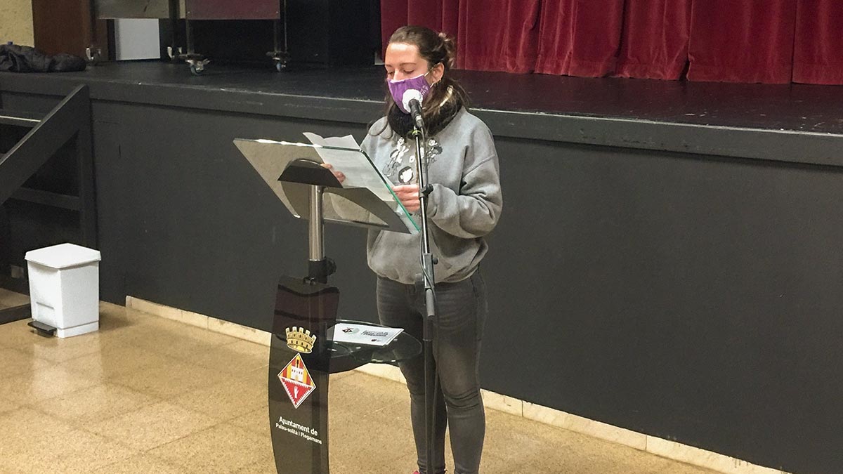 <i class='fas fa-caret-right fa-lg' ></i> <strong>8M:</strong> Parlaments Acte Institucional