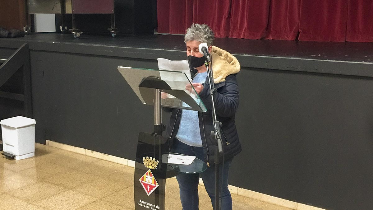 <i class='fas fa-caret-right fa-lg' ></i> <strong>8M:</strong> Parlaments Acte Institucional