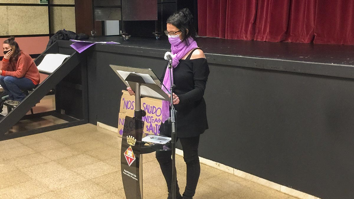 <i class='fas fa-caret-right fa-lg' ></i> <strong>8M:</strong> Parlaments Acte Institucional