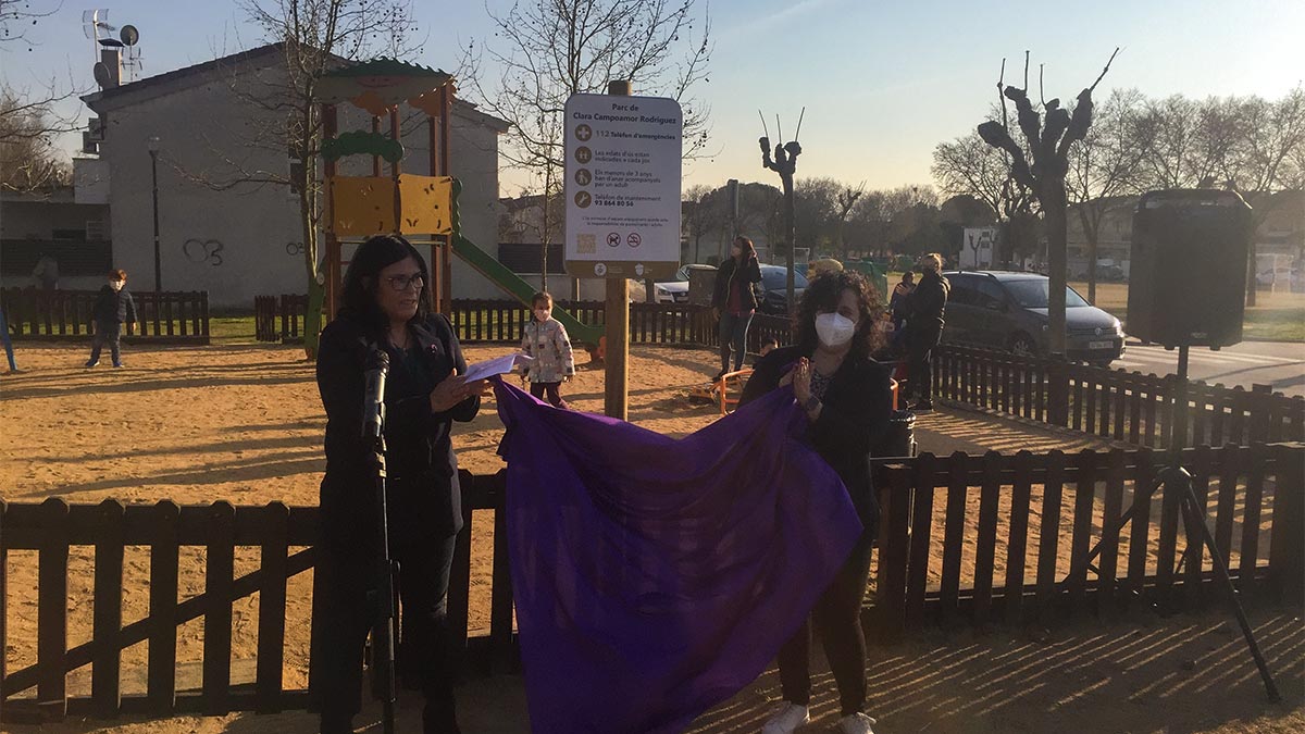 <i class='fas fa-caret-right fa-lg' ></i> <strong>8M:</strong> Canvi de noms femenins a 3 zones de la vila