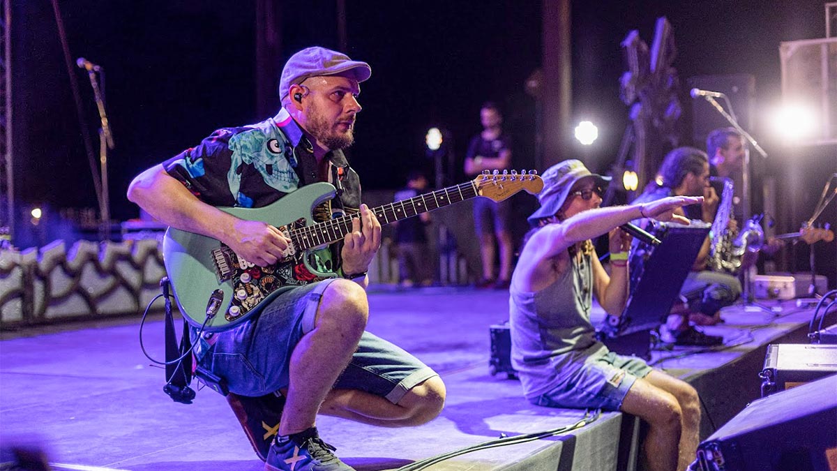 <i class='fas fa-caret-right fa-lg' ></i> Viu la Festa Major 2022. Aj PsiP © M Monfort.