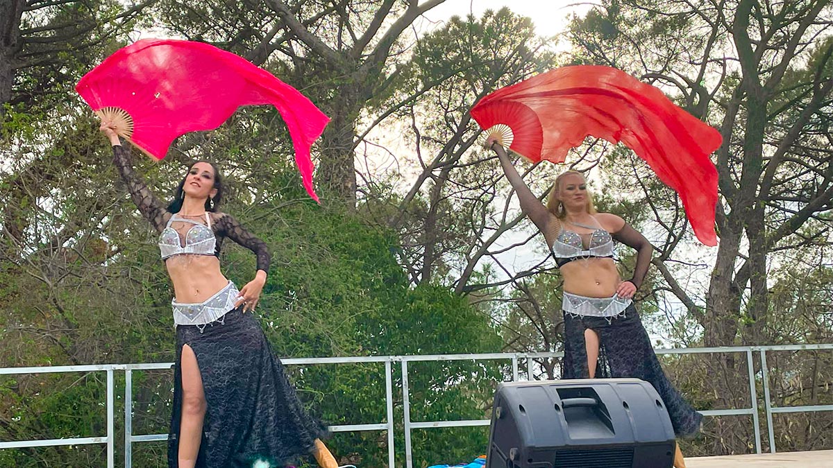 <i class='fas fa-caret-right fa-lg' ></i> Mercat Medieval 2023.