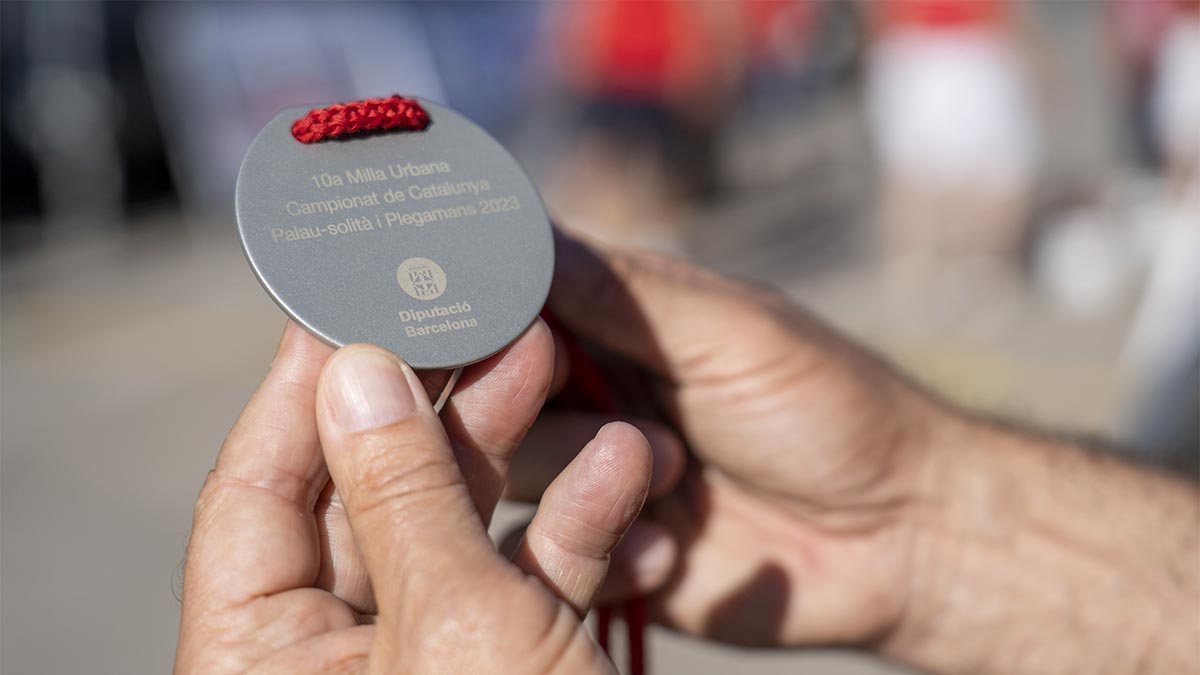 <i class='fas fa-caret-right fa-lg'></i> 10a Milla Urbana Sant Pere-La Sagrera