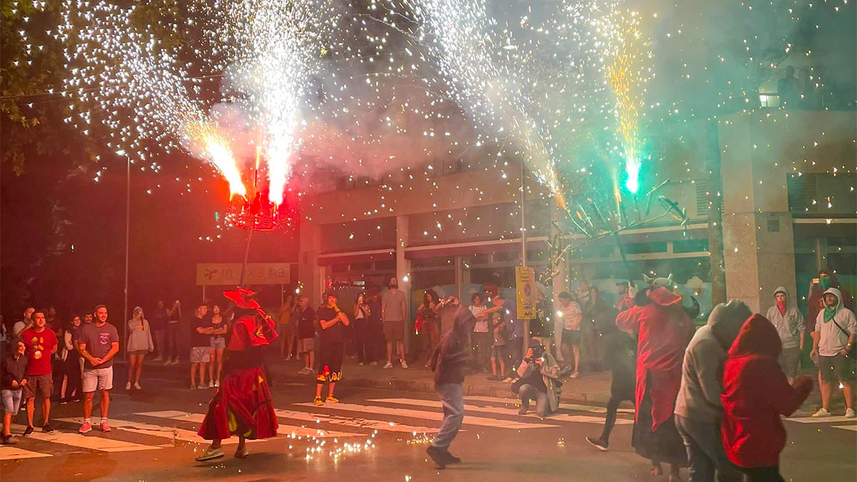 <i class='fas fa-caret-right fa-lg'></i> Festa Major 2023