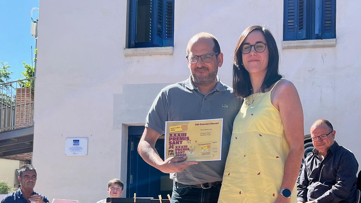 <i class='fas fa-caret-right fa-lg' ></i> Premis Sant Jordi Prosa i Poesia 2024