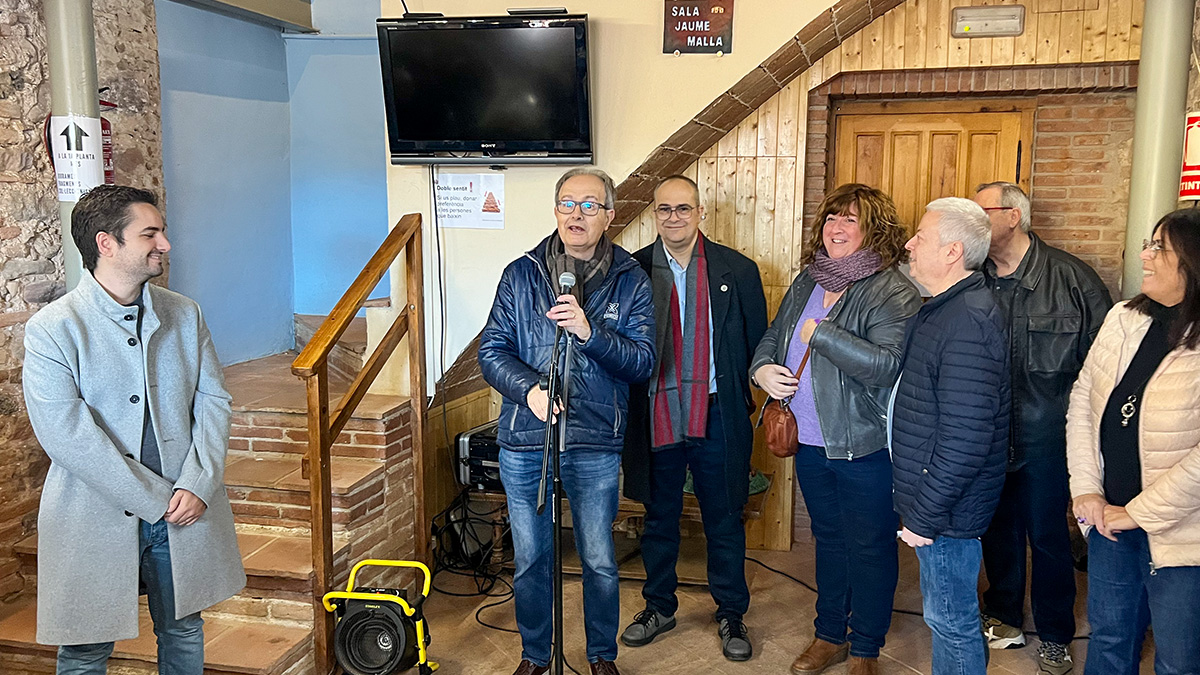 <i class='fas fa-caret-right fa-lg' ></i> Viu el Nadal:42a Mostra de Pessebres