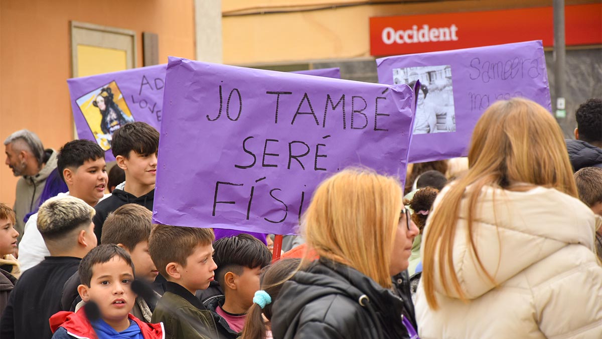 <i class='fas fa-caret-right fa-lg'></i> Acte institucional 8M | Aj PsiP