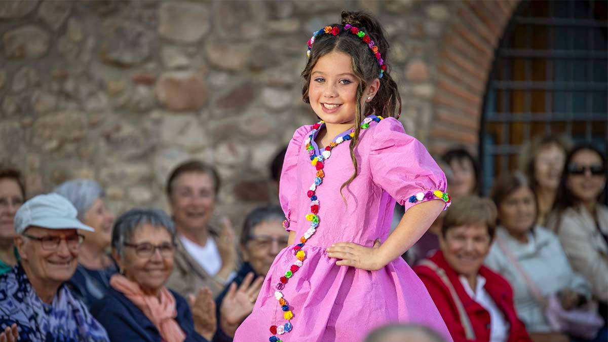 <i class='fas fa-caret-right fa-lg' ></i> Setmana de la Gent Gran 2025