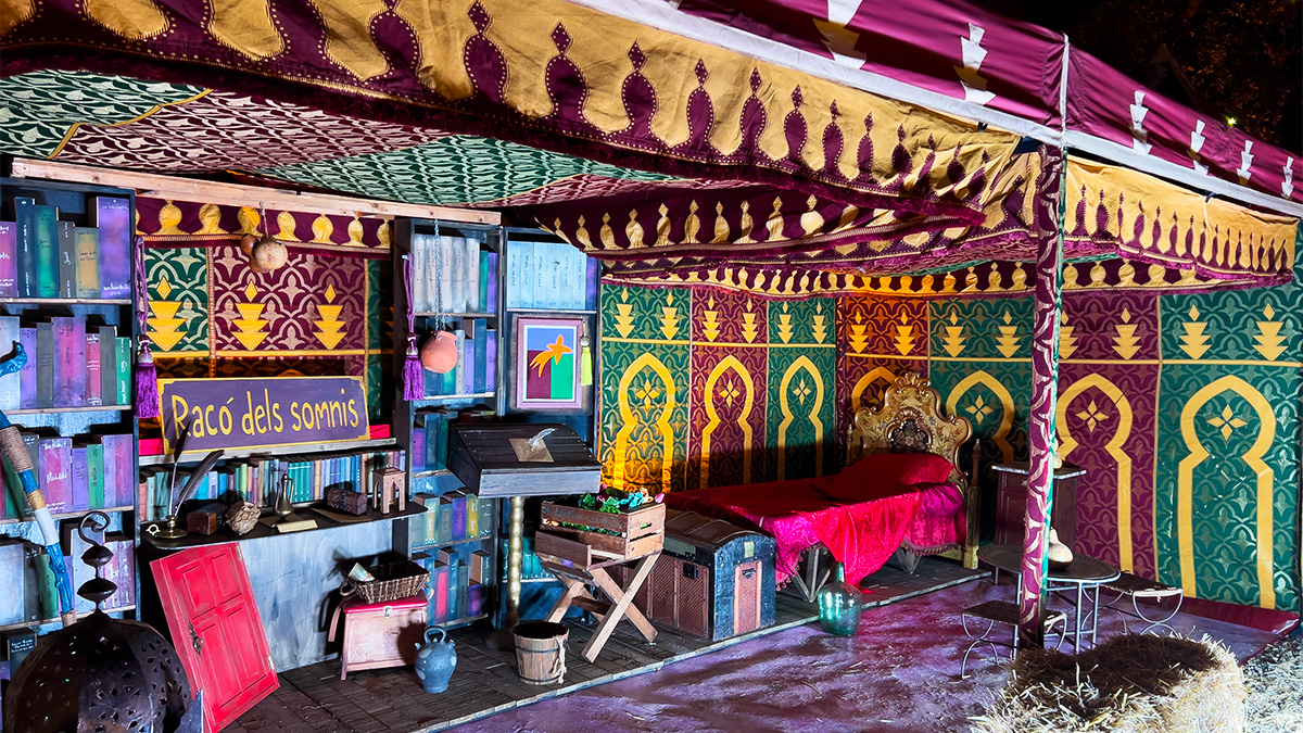 <i class='fas fa-caret-right fa-lg' ></i> Cavalcada 2026