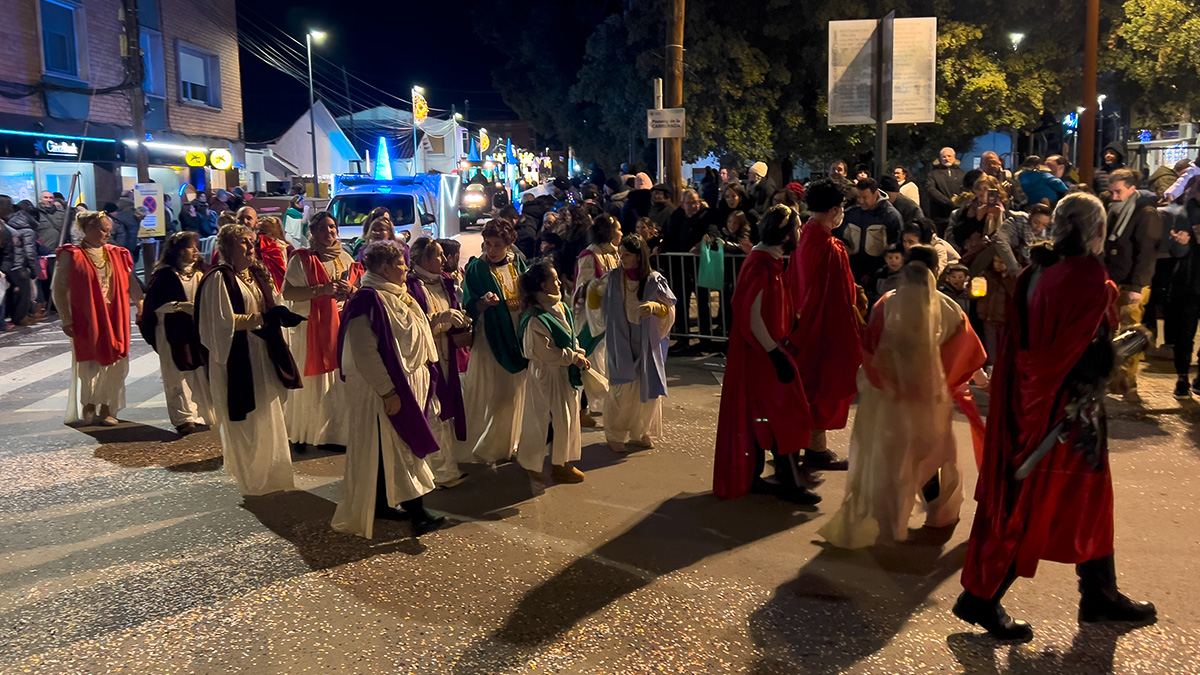 <i class='fas fa-caret-right fa-lg' ></i> Cavalcada 2026