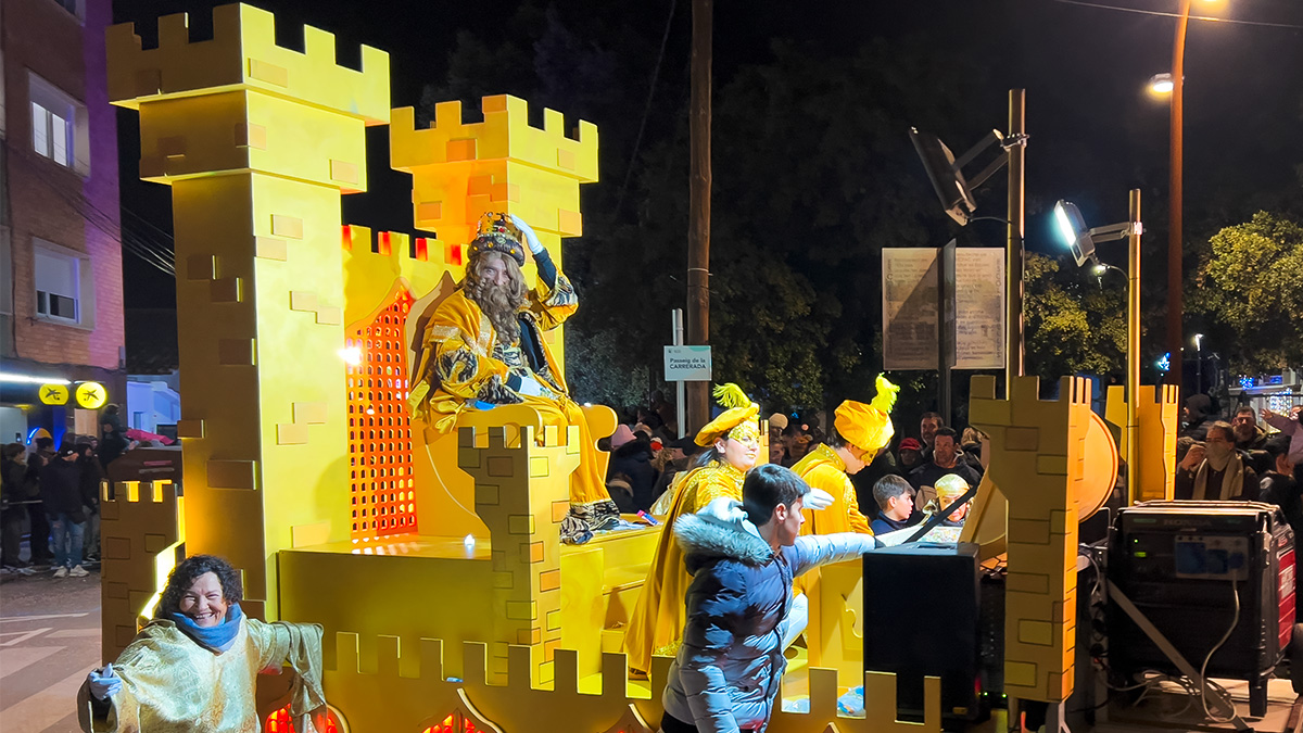 <i class='fas fa-caret-right fa-lg' ></i> Cavalcada 2026