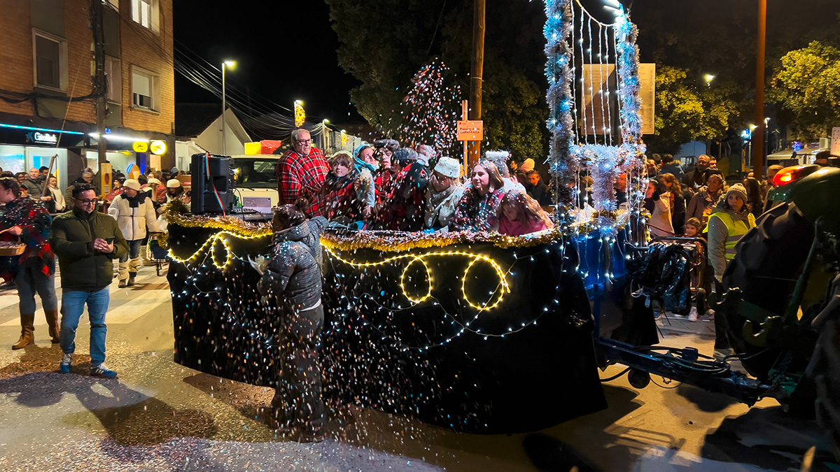 <i class='fas fa-caret-right fa-lg' ></i> Cavalcada 2026